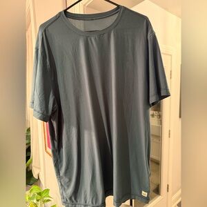 Men's Classic Blue Vuori T-Shirt
